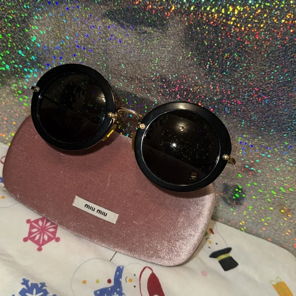 Miu Miu Sunglasses Black with Gold frames Includes pink case - Picture 4 of 10